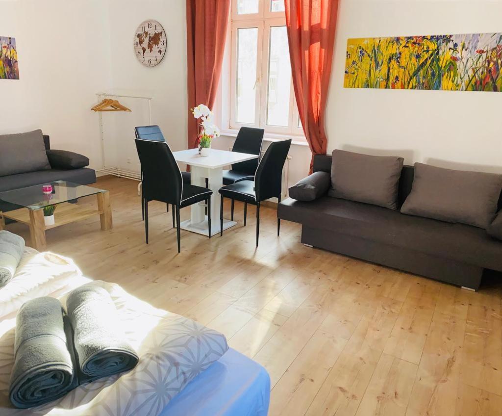 Quad-Room Near Prater Stern Vienna Exterior photo